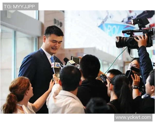 姚明携手塞尔维亚篮球队共赴2024年国际赛场展现实力与风采