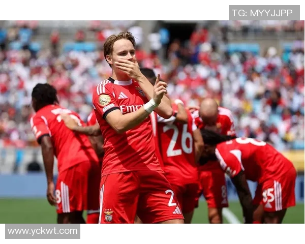 中超热战:拜仁大胜切尔西四球逆转引发转会风波 中超热战:拜仁大胜切尔西四球逆转引发转会风波